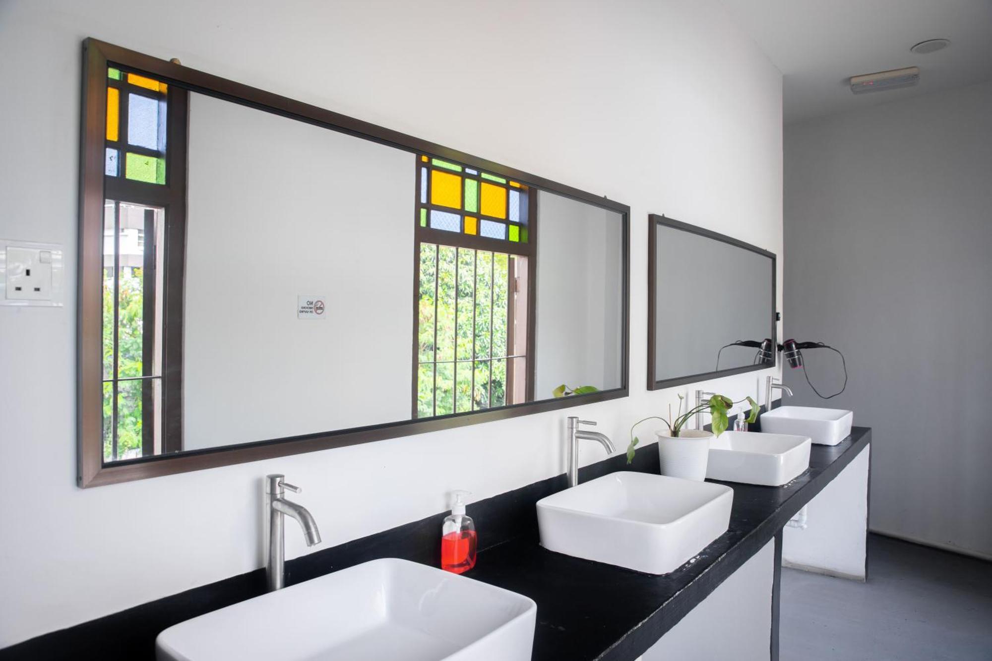 Sleep Here Hostel, Melaka Εξωτερικό φωτογραφία