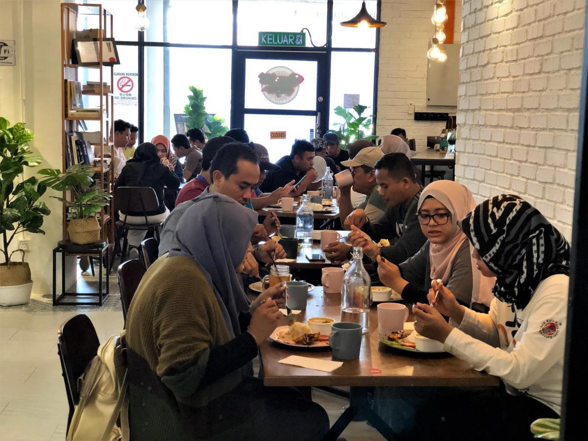 Sleep Here Hostel, Melaka Εξωτερικό φωτογραφία